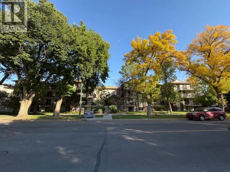 1237 4 Avenue South, Lethbridge, Alberta, T1J0P9, Lethbridge, Alberta — photo 1 of 5