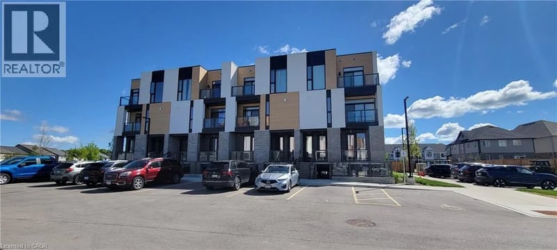 #12 142 FOAMFLOWER Place, Waterloo, Ontario, N2V0G9, Waterloo, Ontario — photo 1 of 5