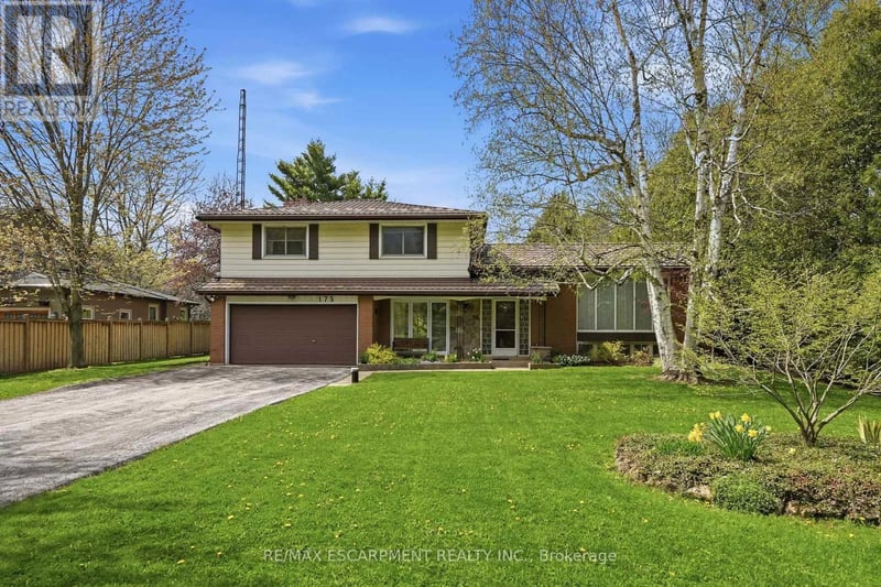 175 Concession 5 East, Hamilton, Ontario, L8B1K4, Hamilton, Ontario — photo 1 of 5