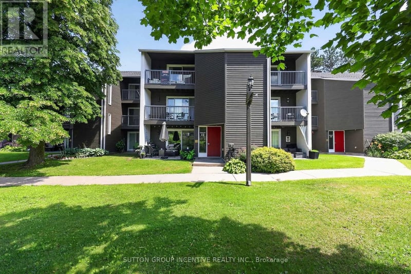 #224 1102 Horseshoe Valley Road West, Oro-Medonte (Horseshoe Valley), Ontario, L4M4Y8, Oro-Medonte (Horseshoe Valley), Ontario — photo 1 of 5