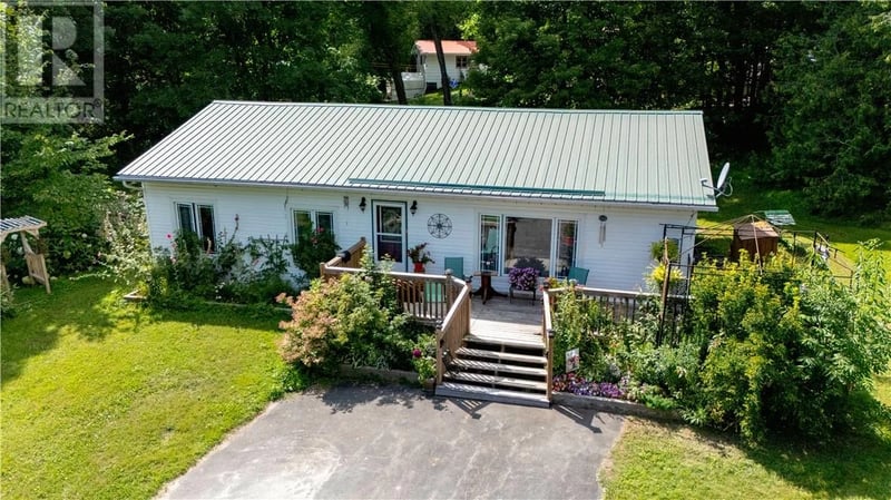 1187 10th Side Road, Tehkummah, Manitoulin Island, Ontario, P0P2C0, Tehkummah, Manitoulin Island, Ontario — photo 1 of 5