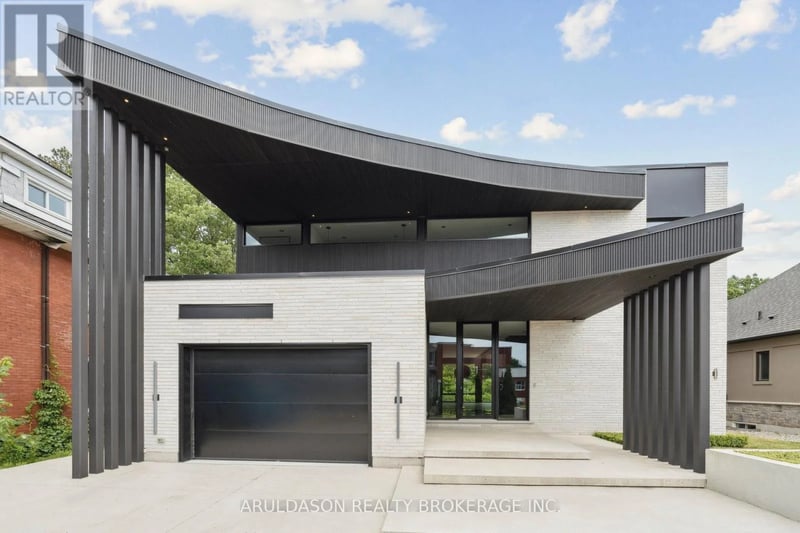 1135 Balfour Street, Pelham (Fenwick), Ontario, L0S1C0, Pelham (Fenwick), Ontario — photo 1 of 5