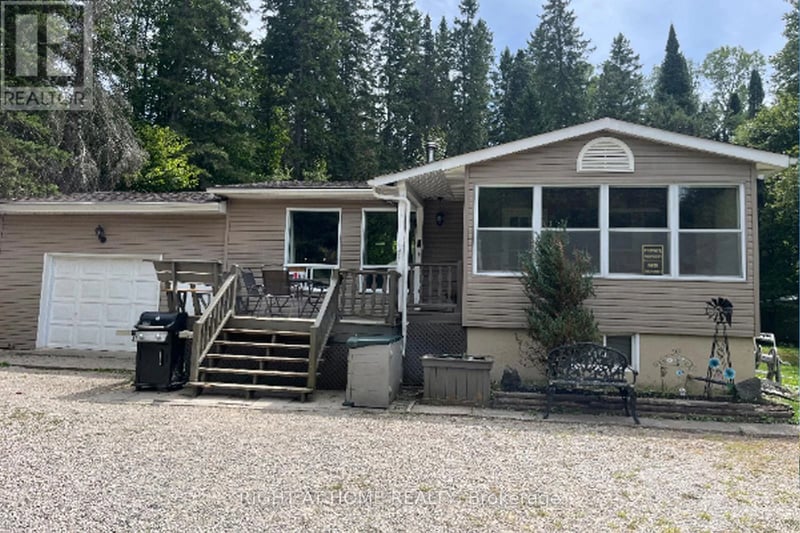 524 BALSAM CHUTES Road, Huntsville (Stephenson), Ontario, P0B1L0, Huntsville (Stephenson), Ontario — photo 1 of 5