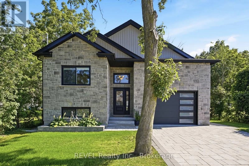 681 Warner Road, Niagara-on-the-Lake (St. Davids), Ontario, L0S1J0, Niagara-on-the-Lake (St. Davids), Ontario — photo 1 of 5