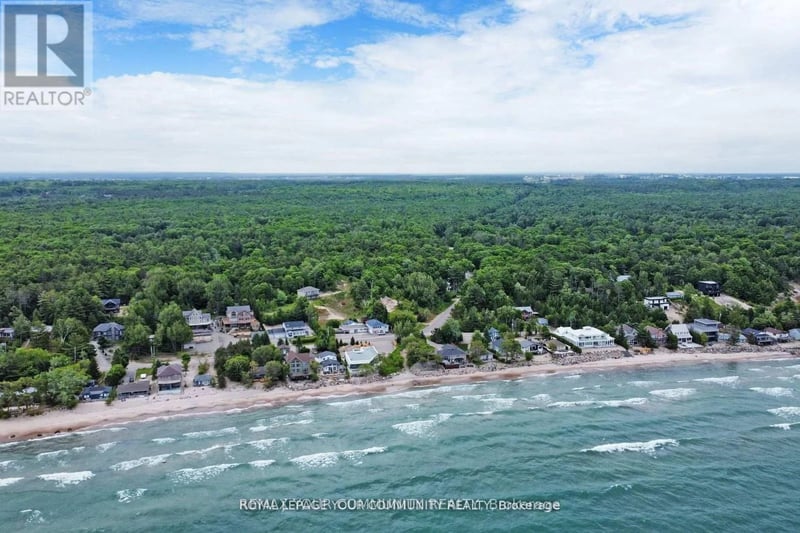 1207 Tiny Beaches Road South, Tiny, Ontario, L0L2T0, Tiny, Ontario — photo 1 of 5