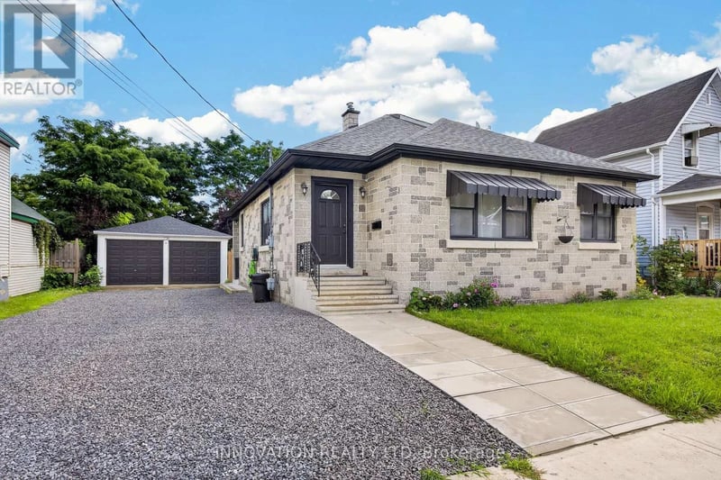 5 Merrick Street, Smiths Falls, Ontario, K7A4R2, Smiths Falls, Ontario — photo 1 of 5