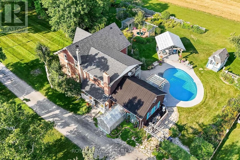 233 Wagg Road, Uxbridge, Ontario, L9P0G1, Uxbridge, Ontario — photo 1 of 5