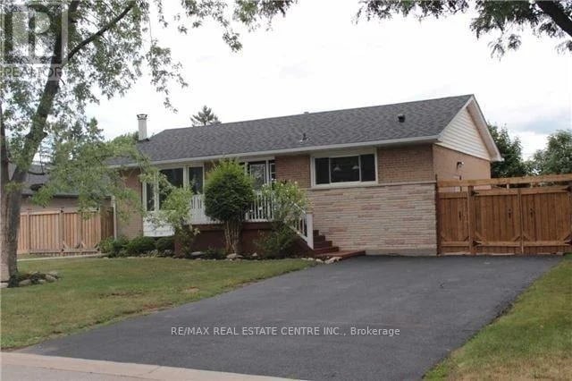 363 Duncombe Drive, Burlington (Appleby), Ontario, L7L4M2, Burlington (Appleby), Ontario — photo 1 of 5