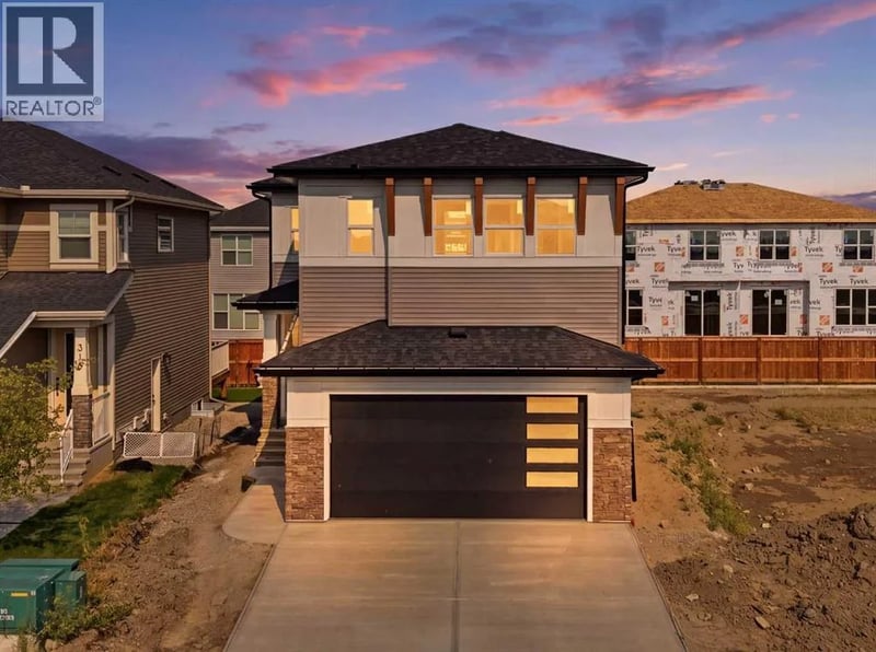 319 Kinniburgh Loop, Chestermere, Alberta, T1X3C3, Chestermere, Alberta — photo 1 of 5