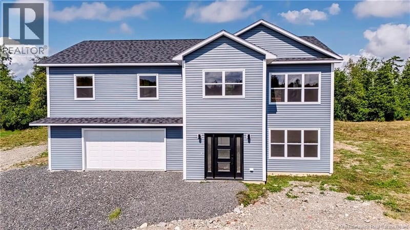 41 Rosie Street, Upper Kingsclear, New Brunswick, E3E0H8, Upper Kingsclear, New Brunswick — photo 1 of 5