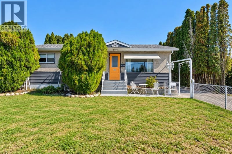 1826 Fairford Drive, Penticton, British Columbia, V2A6C8, Penticton, British Columbia — photo 1 of 5