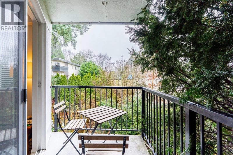 #213 36 14TH Avenue, Vancouver, British Columbia, V5T4C9, Vancouver, British Columbia — photo 1 of 5