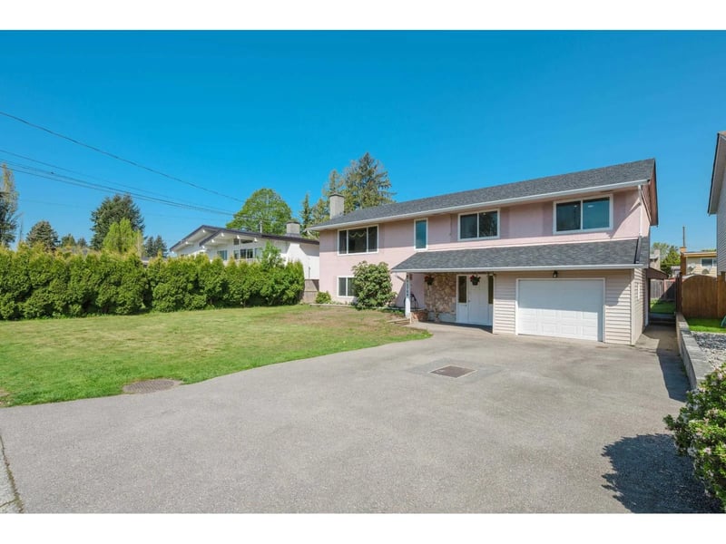 11789 85A Avenue, Delta, British Columbia, V4C2V8, Delta, British Columbia — photo 1 of 5