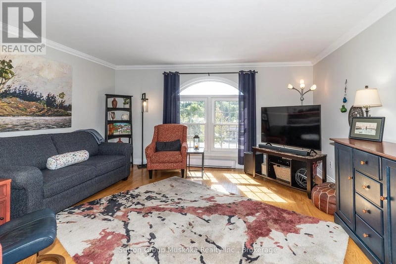 #4 44 King William Street, Huntsville, Ontario, P1H1G3, Huntsville, Ontario — photo 1 of 5