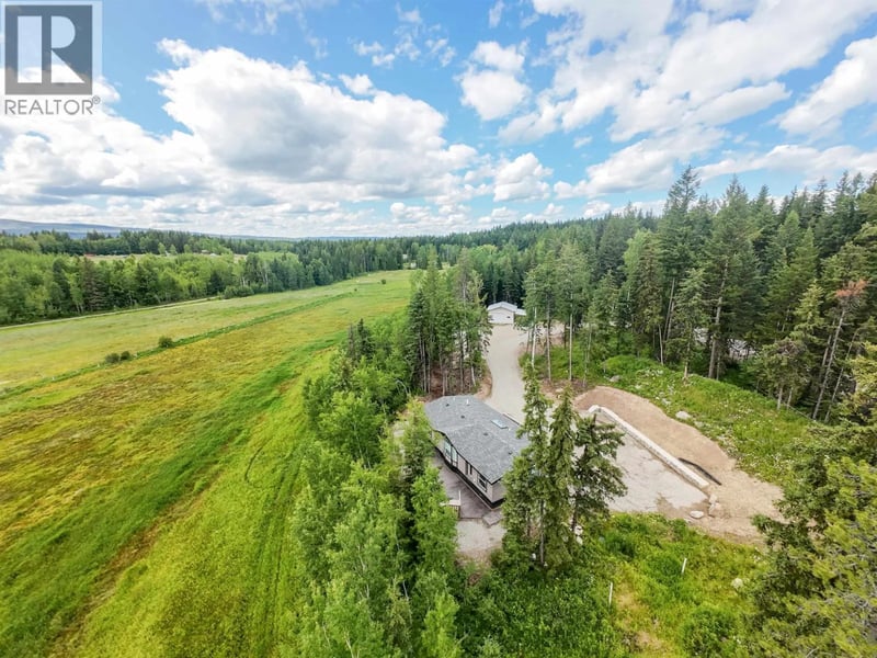 2281 BLACKWATER Road, Quesnel, British Columbia, V2J7C5, Quesnel, British Columbia — photo 1 of 5