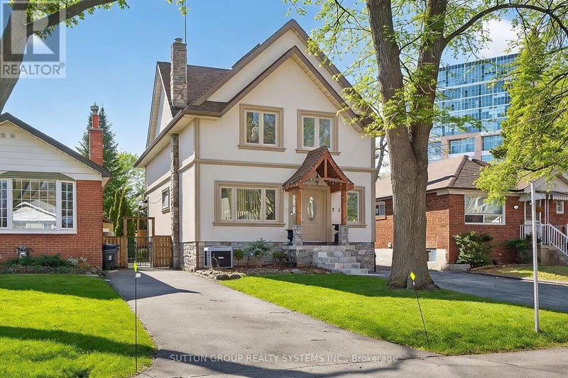 32 Green Lanes, Toronto (Islington-City Centre West), Ontario, M8Z4V6, Toronto (Islington-City Centre West), Ontario — photo 1 of 5