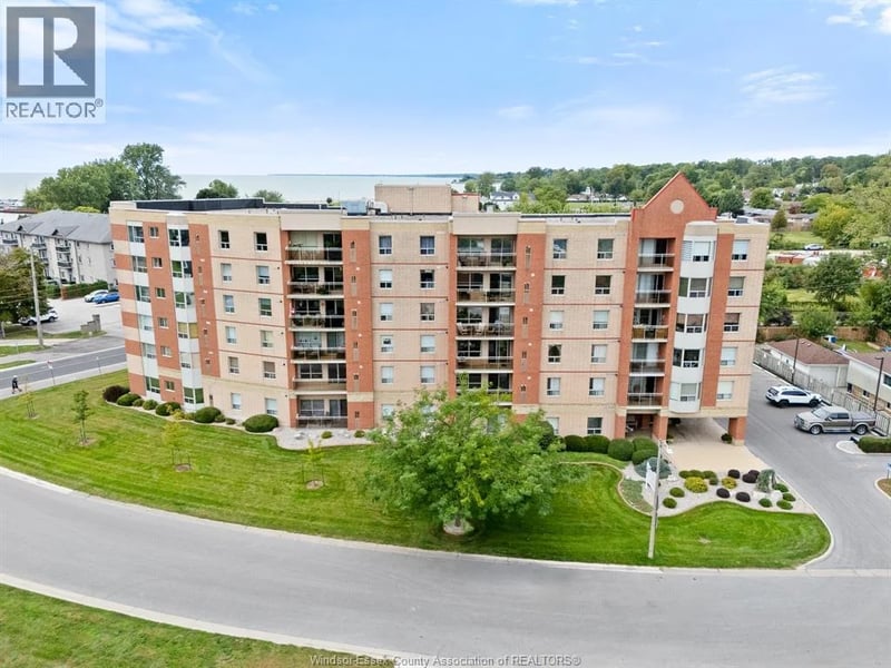 #601 99 ROBSON Road, Leamington, Ontario, N8H2M8, Leamington, Ontario — photo 1 of 5