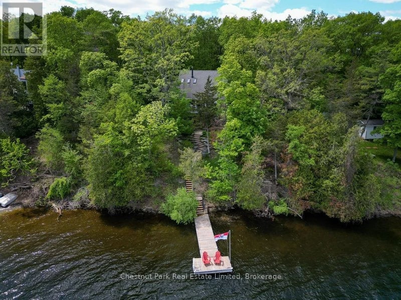 347 Prinyers Cove Crescent, Prince Edward County (North Marysburg Ward), Ontario, K0K2T0, Prince Edward County (North Marysburg Ward), Ontario — photo 1 of 5