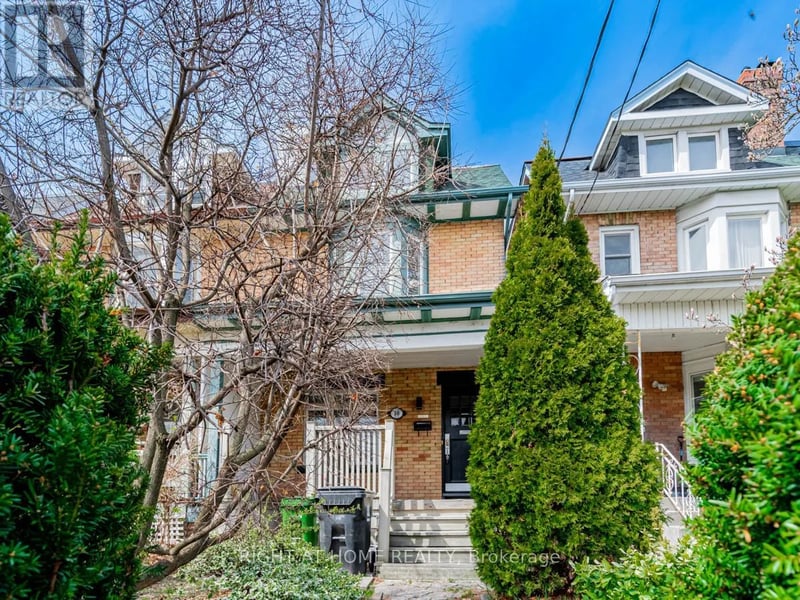10 St Annes Road, Toronto (Little Portugal), Ontario, M6J2C1, Toronto (Little Portugal), Ontario — photo 1 of 5