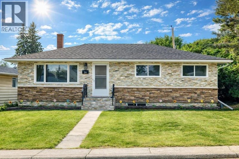 39 Healy Drive Southwest, Calgary, Alberta, T2V2Z8, Calgary, Alberta — photo 1 of 5