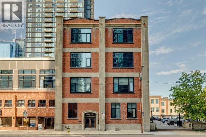 220 11 Avenue Southeast, Calgary, Alberta, T2G0X8, Calgary, Alberta — photo 1 of 5