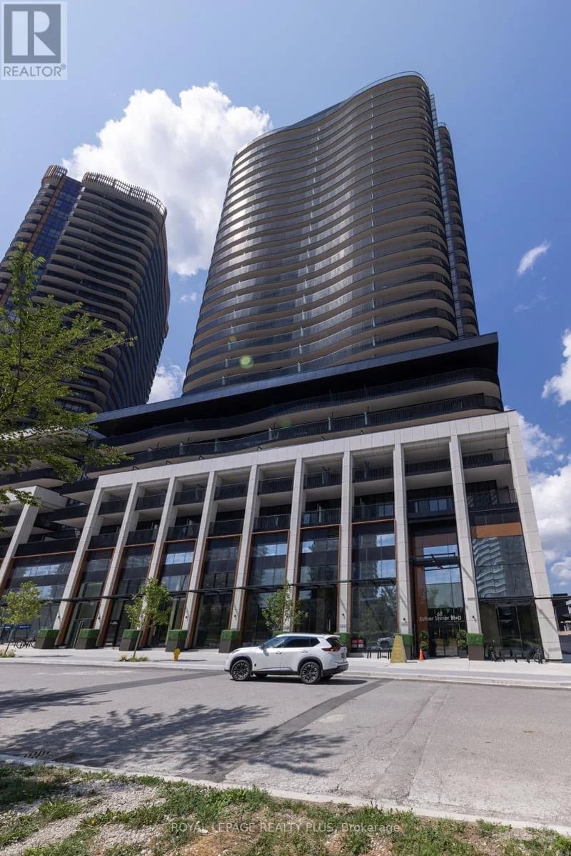 #662 68 Esther Shiner Boulevard, Toronto (Bayview Village), Ontario, M2K0J6, Toronto (Bayview Village), Ontario — photo 1 of 5