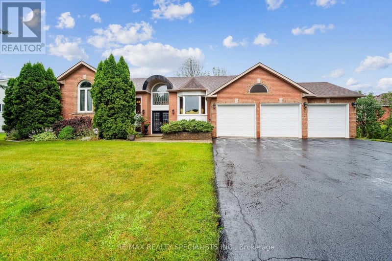 22 Lamont Creek Drive, Wasaga Beach, Ontario, L9Z1J9, Wasaga Beach, Ontario — photo 1 of 5