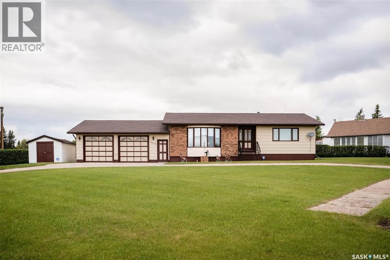 304 Pierson STREET, Neudorf, Saskatchewan, S0A2T0, Neudorf, Saskatchewan — photo 1 of 5