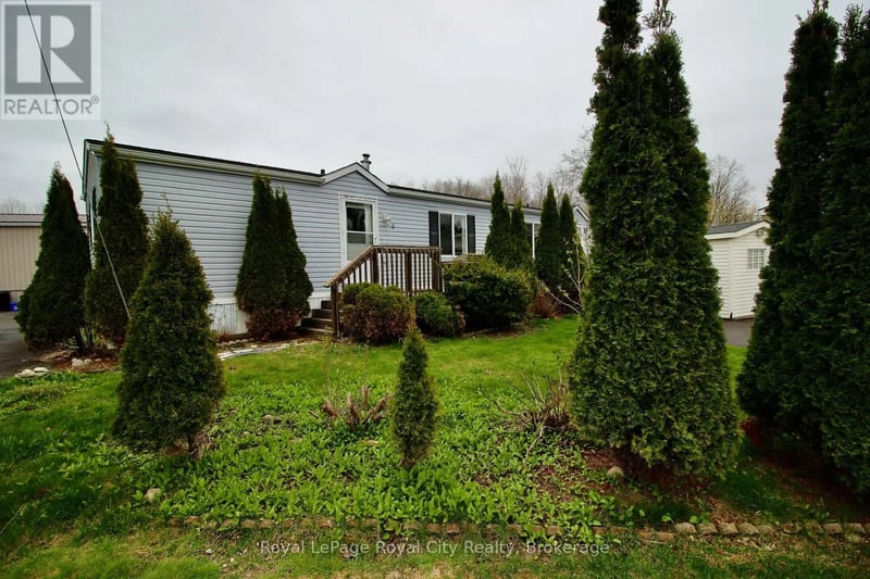 6 Olympia Avenue, Puslinch, Ontario, N0B2C0, Puslinch, Ontario — photo 1 of 5
