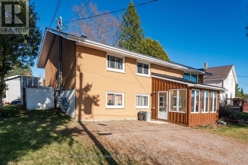 500 Valley View Drive North, Powassan, Ontario, P0H1Z0, Powassan, Ontario — photo 1 of 5