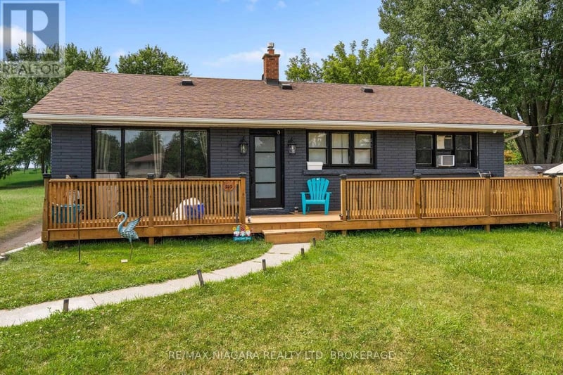163 RICE Road West, Welland (N. Welland), Ontario, L3C2V7, Welland (N. Welland), Ontario — photo 1 of 5