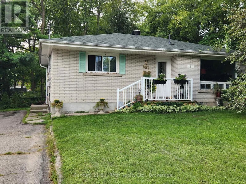 #Lower 687 Victoria Street, Midland, Ontario, L4R1A9, Midland, Ontario — photo 1 of 5