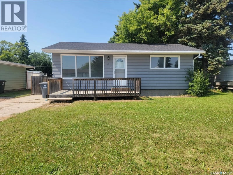 611 2nd STREET W, Wilkie, Saskatchewan, S0K4W0, Wilkie, Saskatchewan — photo 1 of 5