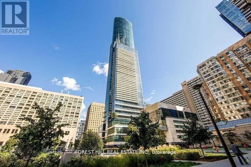 #1615 386 Yonge Street, Toronto (Bay Street Corridor), Ontario, M5B0A5, Toronto (Bay Street Corridor), Ontario — photo 1 of 5