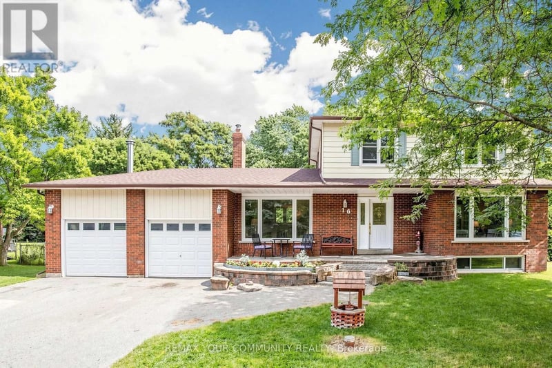 16 Ramsay Street, East Gwillimbury (Holland Landing), Ontario, L9N1G4, East Gwillimbury (Holland Landing), Ontario — photo 1 of 5