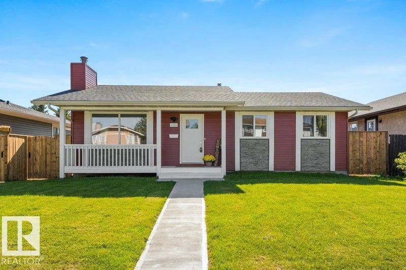 2311 146 AV NW, Edmonton, Alberta, T5Y1W4, Edmonton, Alberta — photo 1 of 5