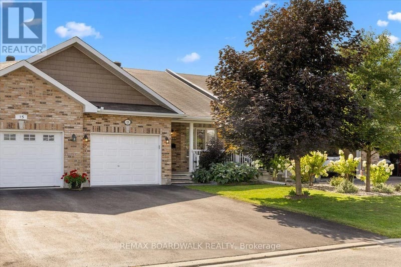 13 Allan Bond Court, Arnprior, Ontario, K7S0C5, Arnprior, Ontario — photo 1 of 5