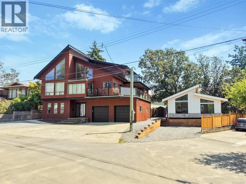 1143 Lindsay Place, Langford, British Columbia, V9B5N9, Langford, British Columbia — photo 1 of 5