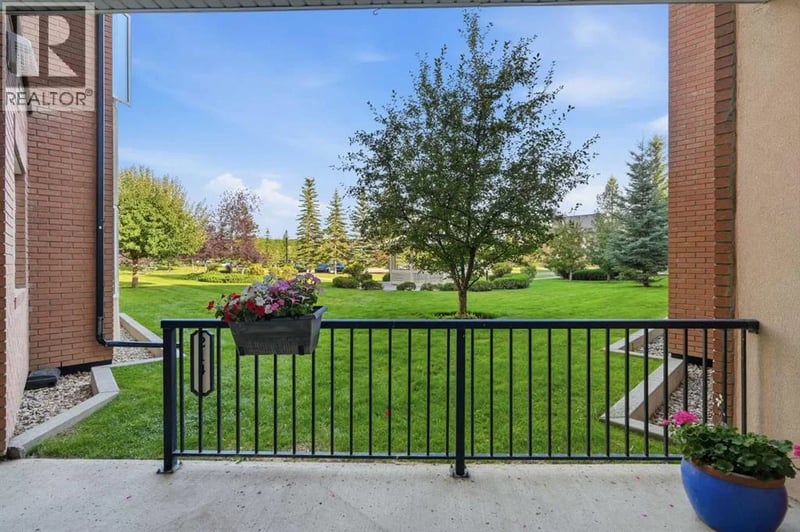 48 Inverness Gate Southeast, Calgary, Alberta, T2Z4N1, Calgary, Alberta — photo 1 of 5