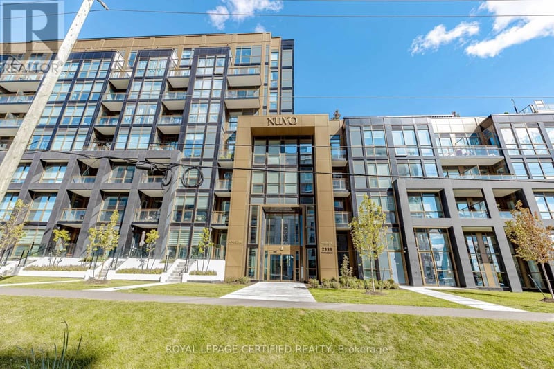 #404 2333 Khalsa Gate, Oakville (WM Westmount), Ontario, L6M4J2, Oakville (WM Westmount), Ontario — photo 1 of 5
