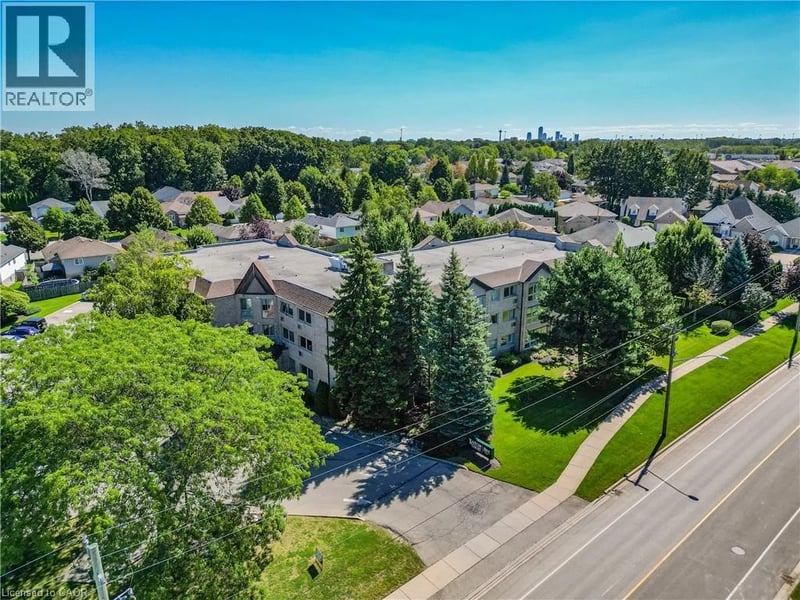 #108 3364 MONTROSE Road, Niagara Falls, Ontario, L2H0J8, Niagara Falls, Ontario — photo 1 of 5