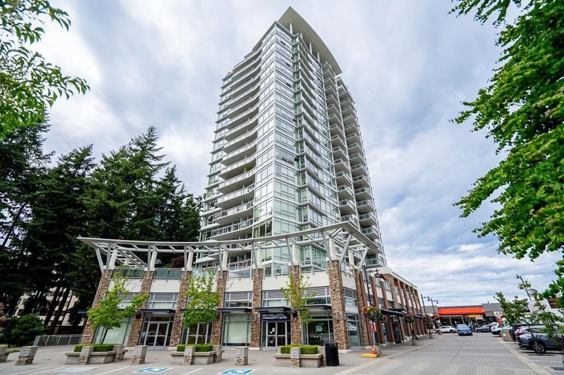 #203 15152 RUSSELL Avenue, White Rock, British Columbia, V4B0A3, White Rock, British Columbia — photo 1 of 5