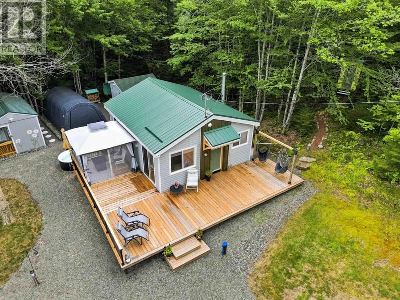 15 Cliff View Drive, Franey Corner, Nova Scotia, B0R1H0, Franey Corner, Nova Scotia — photo 1 of 5