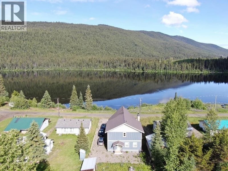651 A Road, 100 Mile House, British Columbia, V0K1J0, 100 Mile House, British Columbia — photo 1 of 5