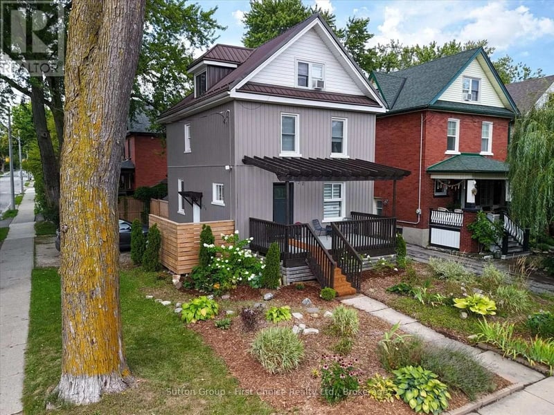 222 Brunswick Street, Stratford, Ontario, N5A3M4, Stratford, Ontario — photo 1 of 5