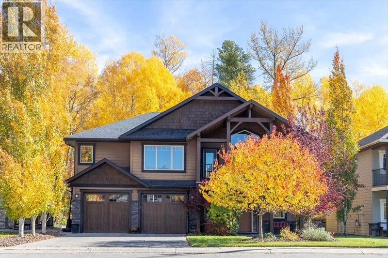10 Silver Ridge Way, Fernie, British Columbia, V0B1M2, Fernie, British Columbia — photo 1 of 5
