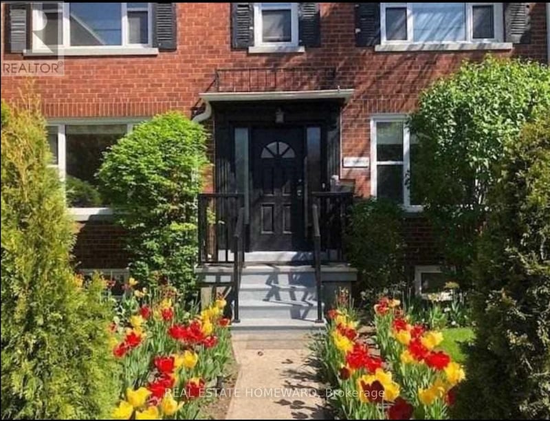 #Side 274 Rumsey Road, Toronto (Leaside), Ontario, M4G1R2, Toronto (Leaside), Ontario — photo 1 of 5