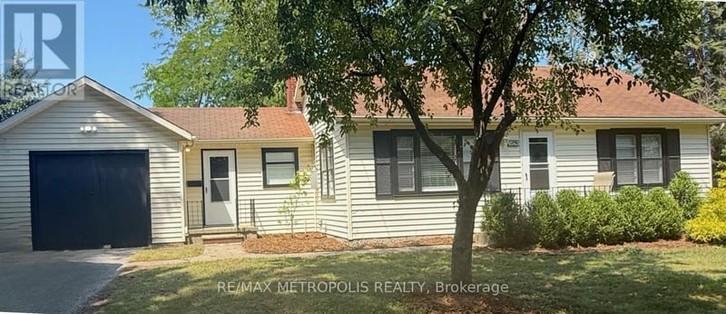 6543 Waterworks Road, Sarnia, Ontario, N0N1E0, Sarnia, Ontario — photo 1 of 5