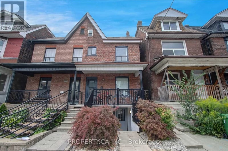 #Lower 1012 Ossington Avenue, Toronto (Dovercourt-Wallace Emerson-Junction), Ontario, M6G3V6, Toronto (Dovercourt-Wallace Emerson-Junction), Ontario — photo 1 of 5