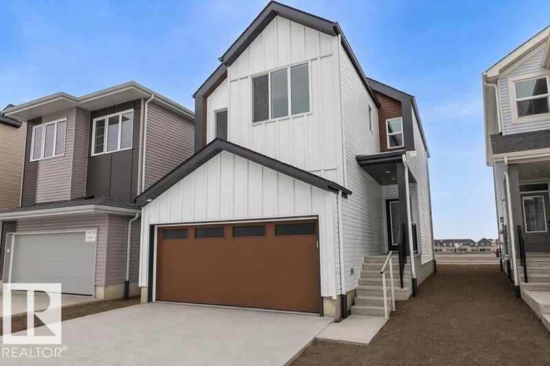 18931 28 AV NW, Edmonton, Alberta, T6M3H9, Edmonton, Alberta — photo 1 of 5